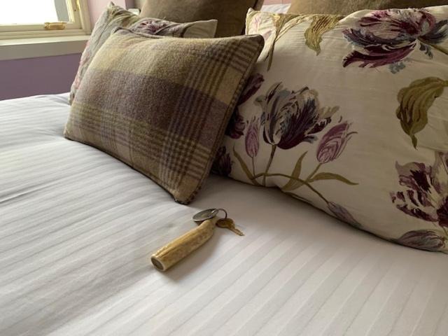 Port Charlotte Hotel ภายนอก รูปภาพ